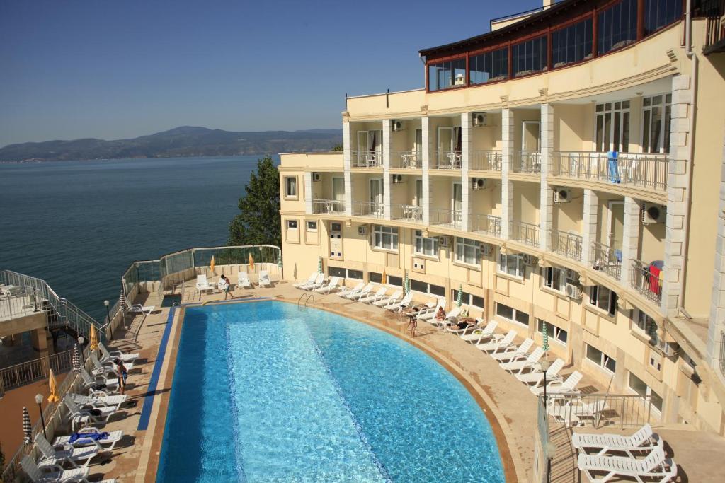 Dogalya Hotel مودائْيا المظهر الخارجي الصورة