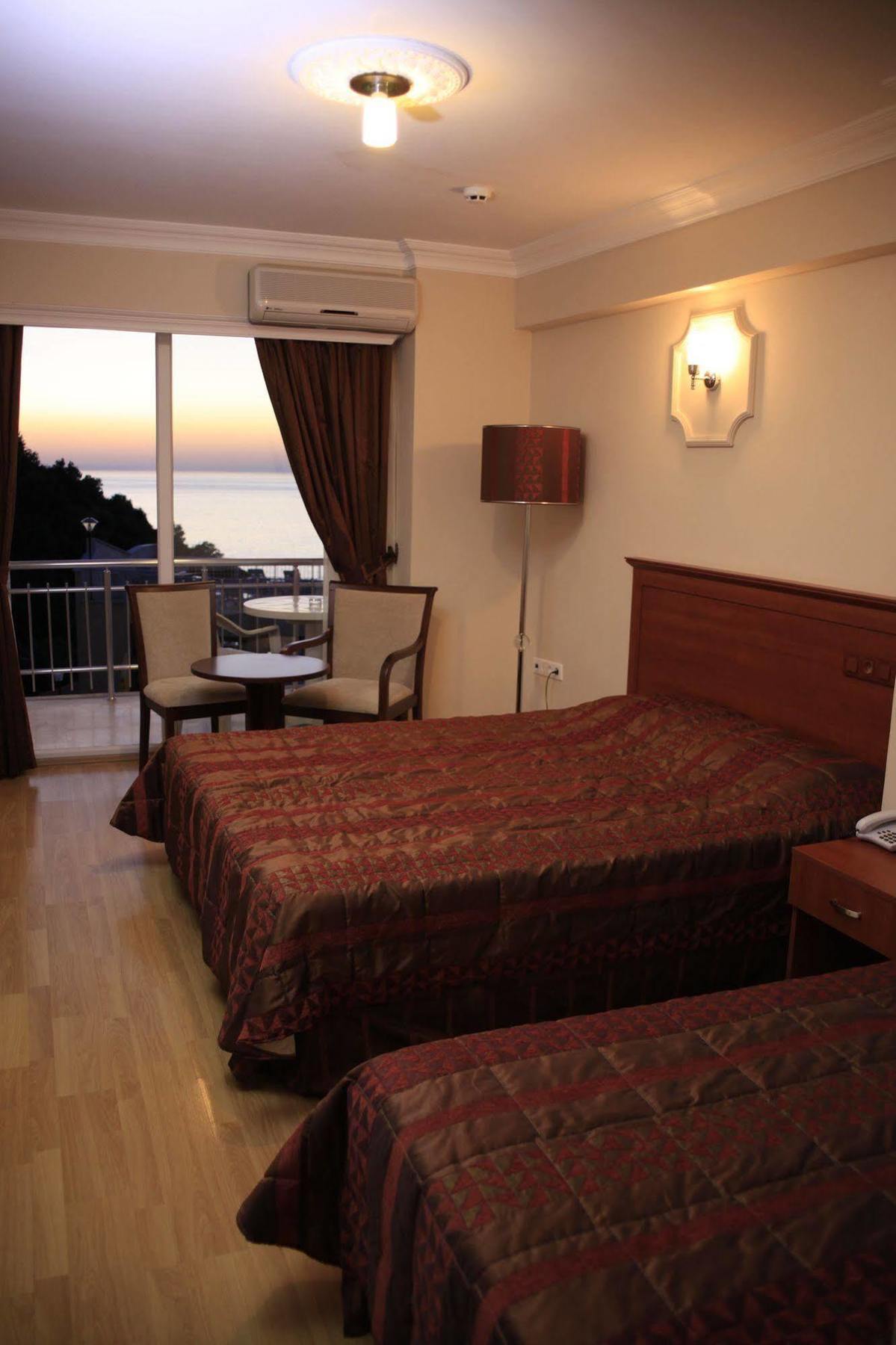 Dogalya Hotel مودائْيا المظهر الخارجي الصورة
